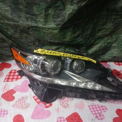 2016-18 Lexus Es350 Right LED Headlight 