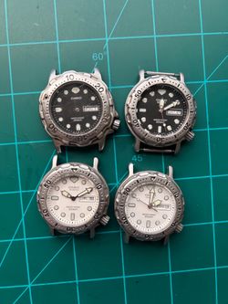 Casio dive watch lot
