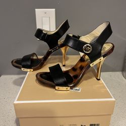 Michael Kors Women Shoes Size 6.5M