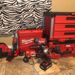 Milwaukee Packout And Tools