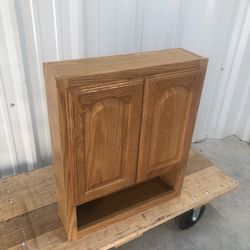Oak Bathroom / Washroom Wall Cabinet