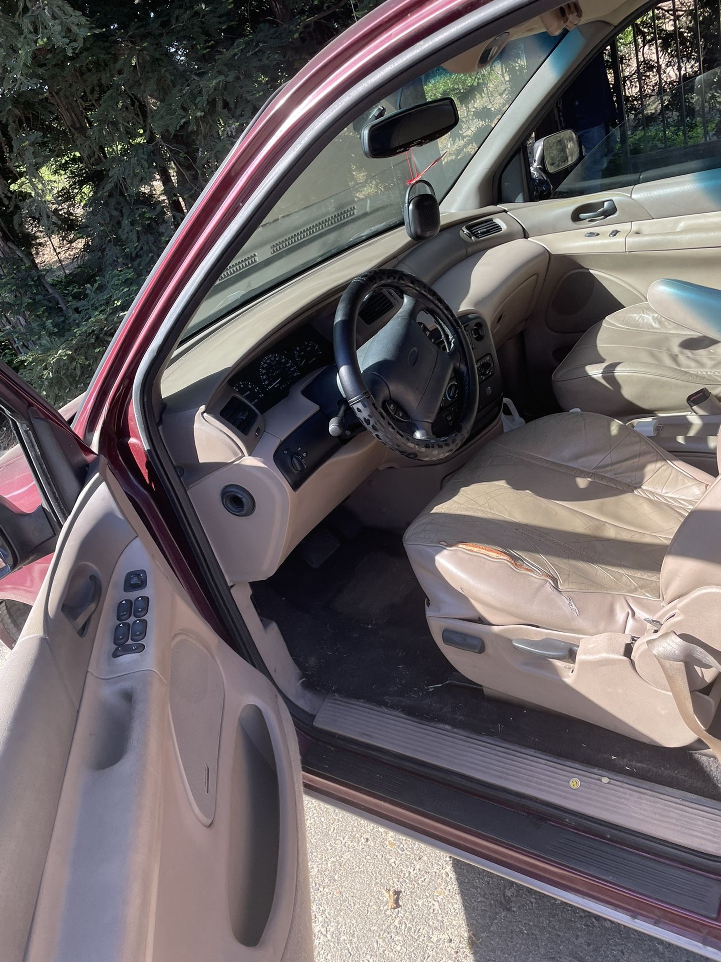 1998 Ford Windstar