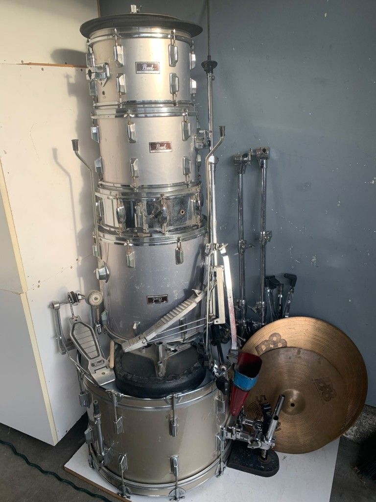 Pearl Roadshow 5-Piece New Fusion Drum Set