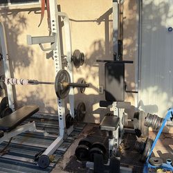 A weight set over 500 pounds of weights