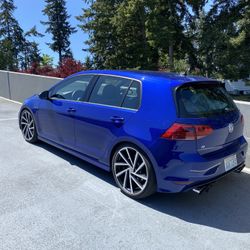 2016 Volkswagen Golf R
