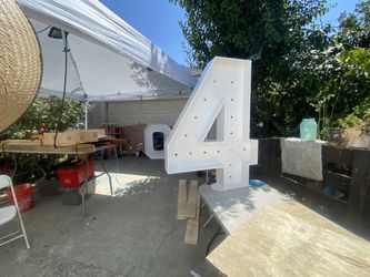 Marquee Numbers
