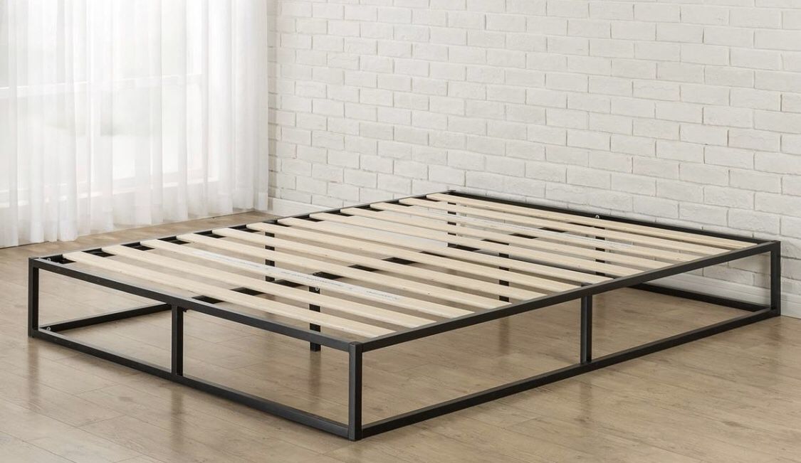 Zinus 10 Inch Full Size Platform Bed Frame - New!
