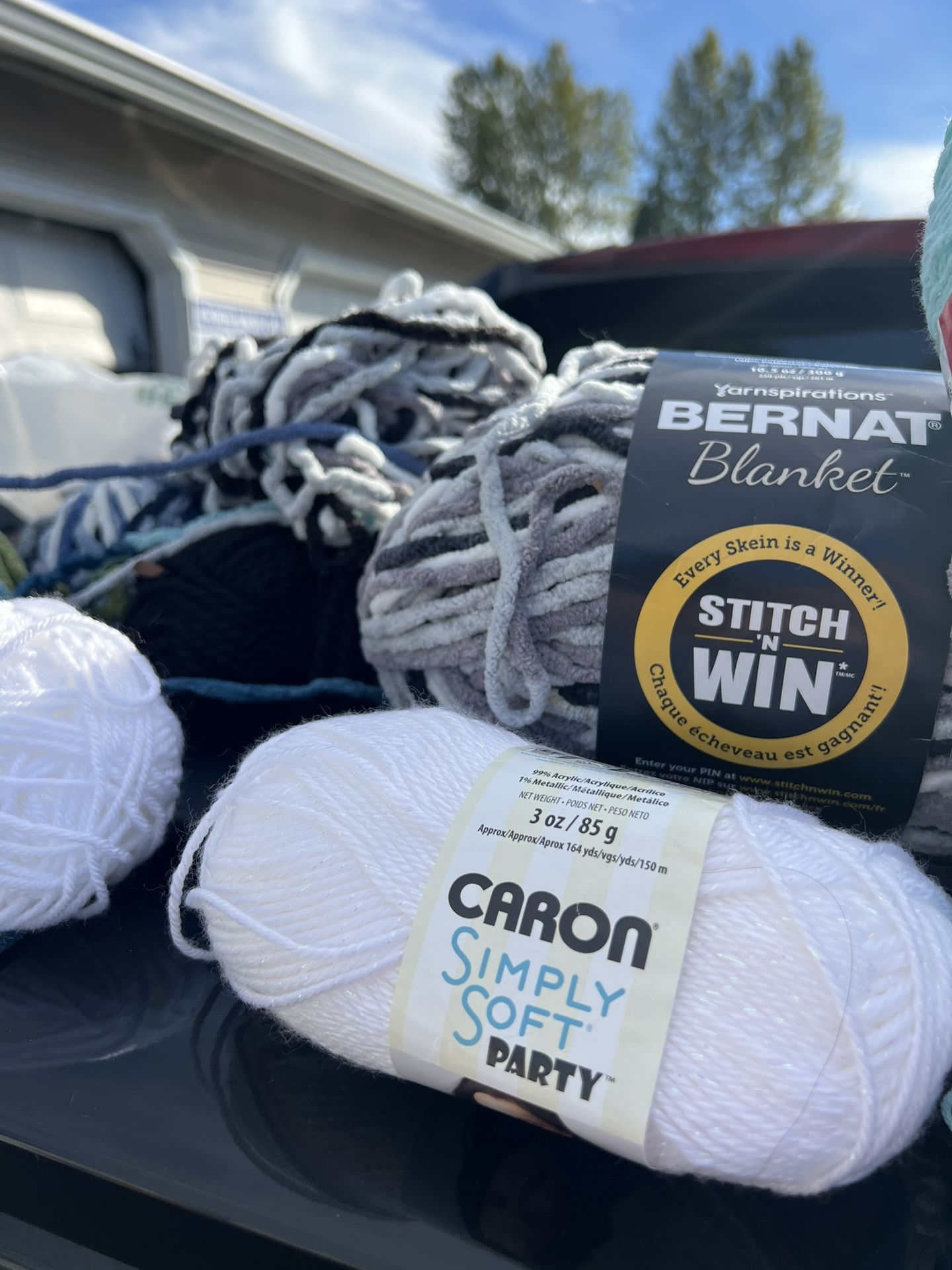 Yarn various colors and brands