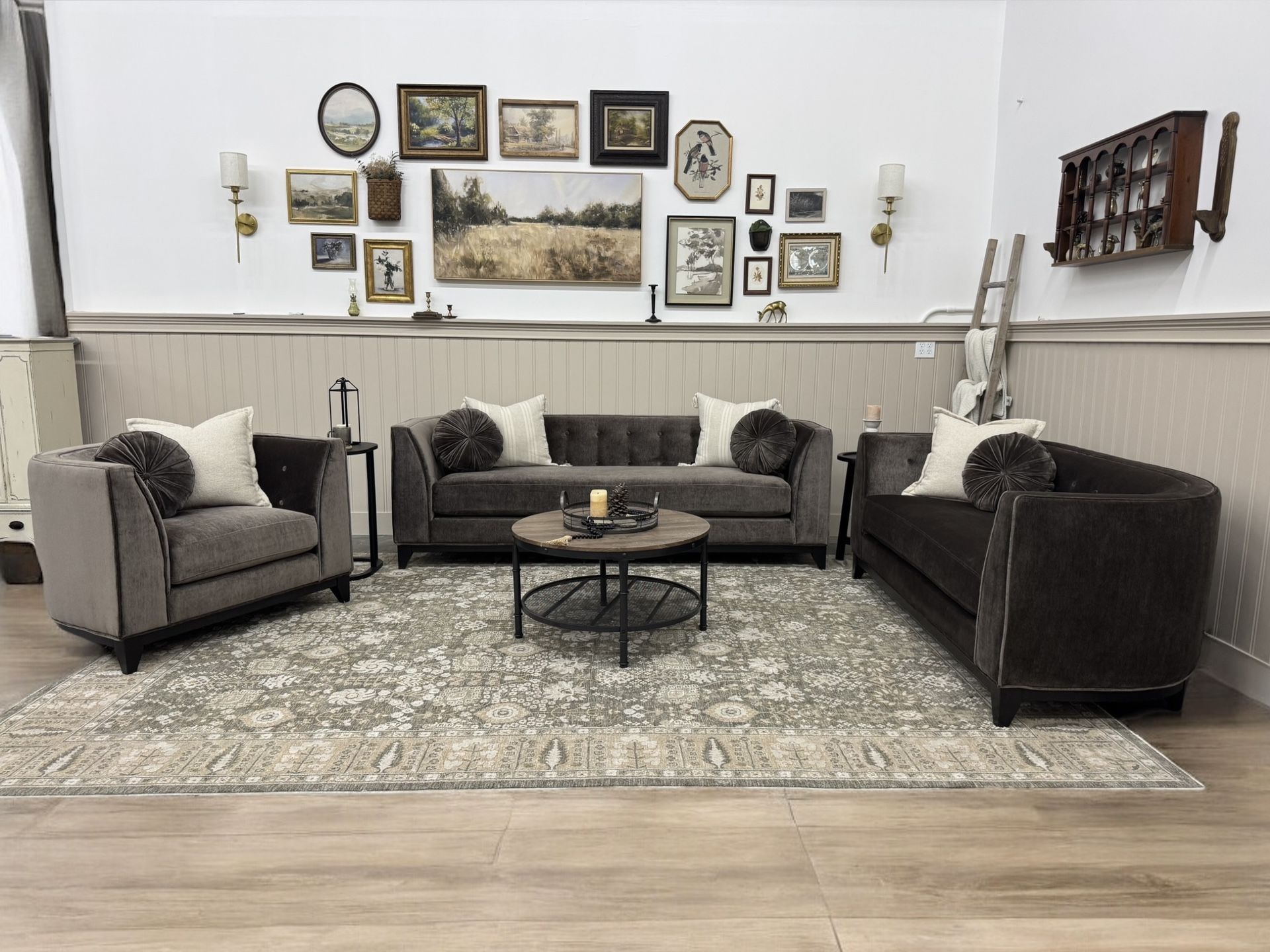 Kane’s Furniture 3-Piece Matching Sofa set