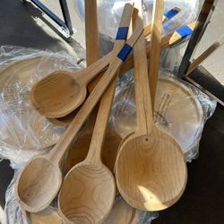 Wood Spoons Utilizing For Cooking! Cucharas De Madera Para La Cocina!