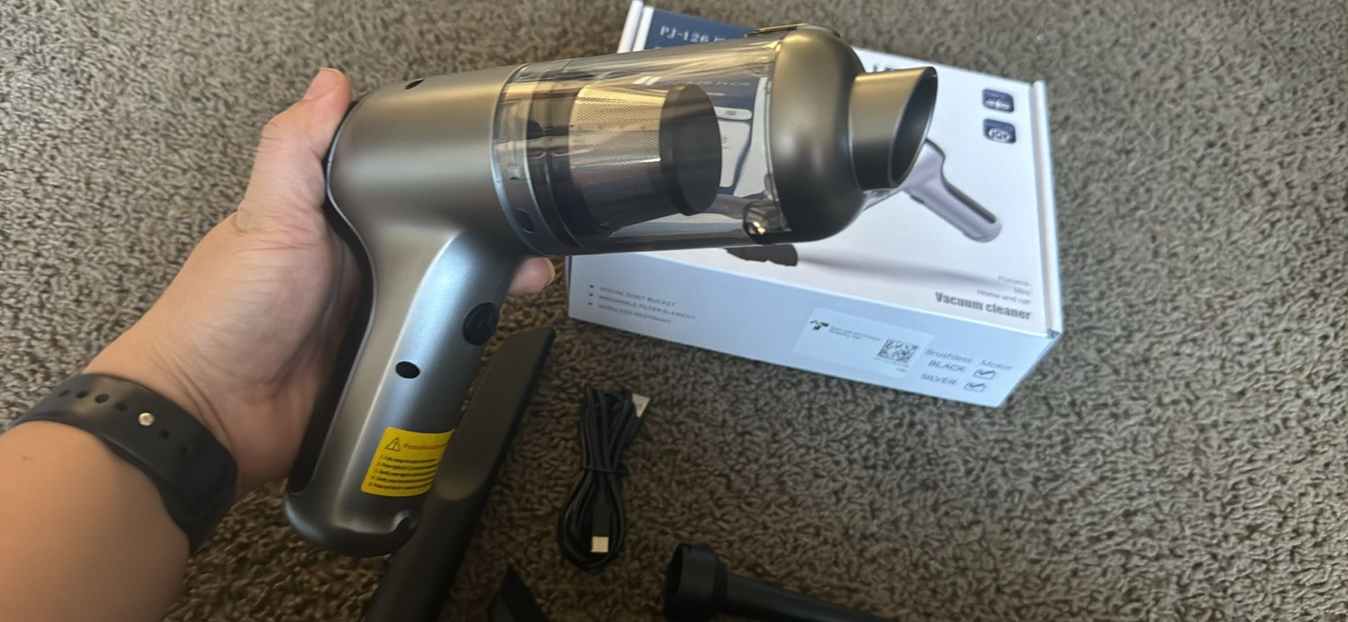 Multifuncional vacuum cleaner and air duster