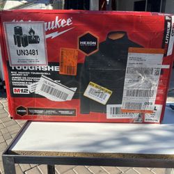Exclusive Tool Savings Milwaukee Men's X-Large M12 12-Volt Lithium-Ion Cordless Tough Shell Black Heated Jacket with (1) 3.0 Ah Battery and Charger