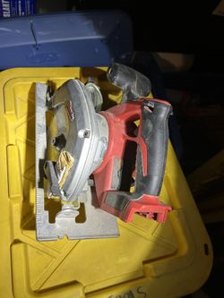Milwaukee Circular Saw