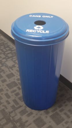 Metal Recycle bin