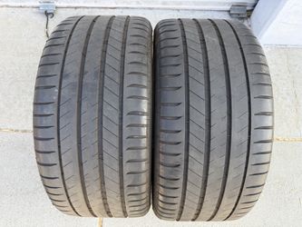 2 Michelin Tires 295/40/20