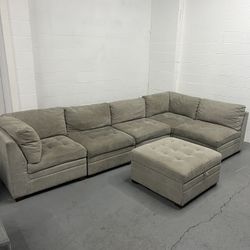 (Free Delivery) Thomasville Tisdale Fabric Sectional Sofa Couch W/ Ottoman