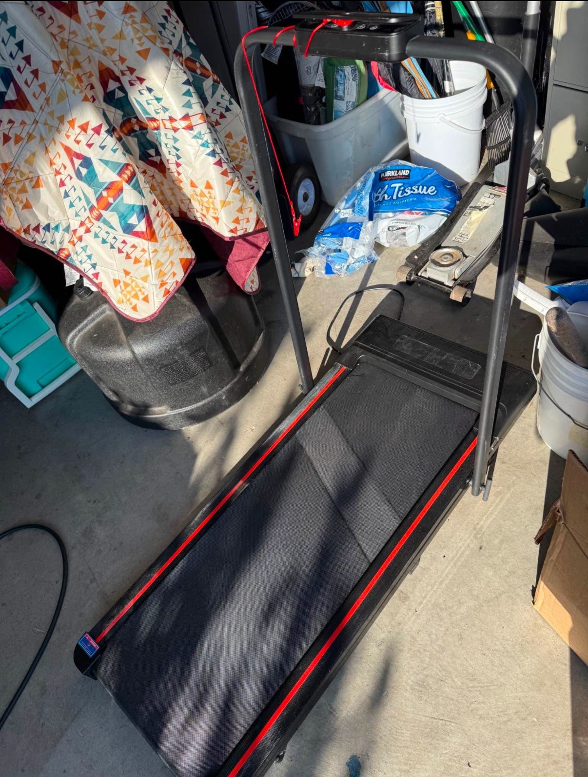 compact running/walking machine treadmill with wheels (missing remote)