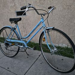 Schwinn Chicago Gear Bicycle $200