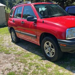 2003 Chevrolet Tracker