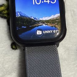 Apple Watch Series 8 