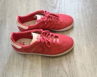 Adidas  Gazelle shoes woman size 4