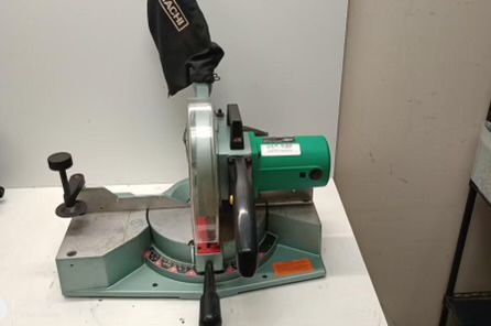 HITACHI C10FC 10" CORDED COMPOUND SAW