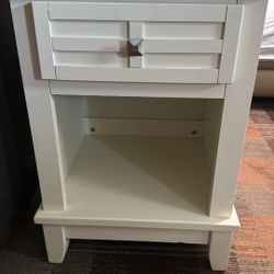 Solid Wood Night /End Table