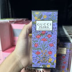 Brand New Originall Men And Female Perfumes All In Box Sealed In Plastic Message Me For Pieces Bulk Singles