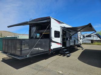 2022 Forest River Shockwave T29RQMX