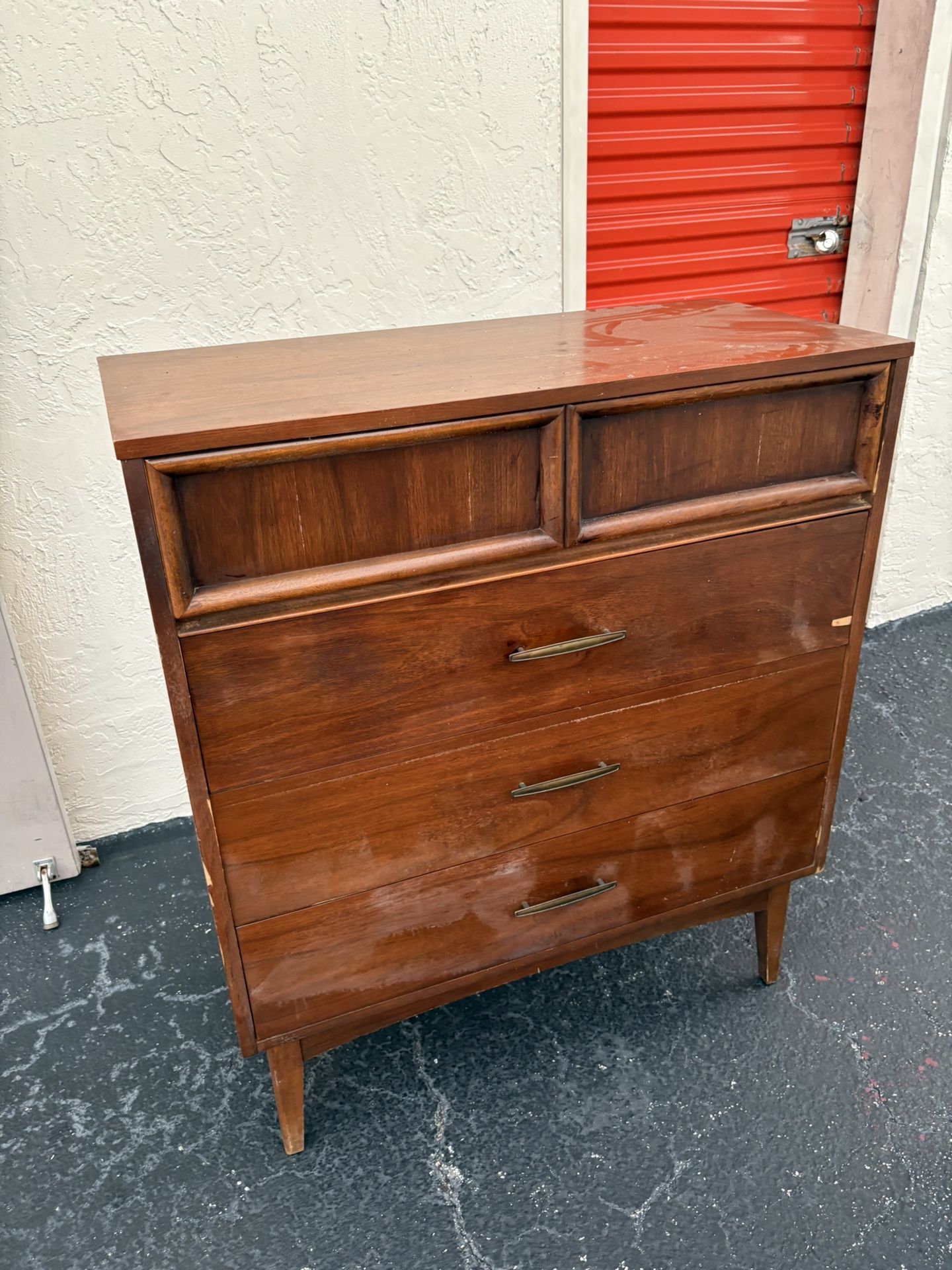 Storage Unit Empty Out