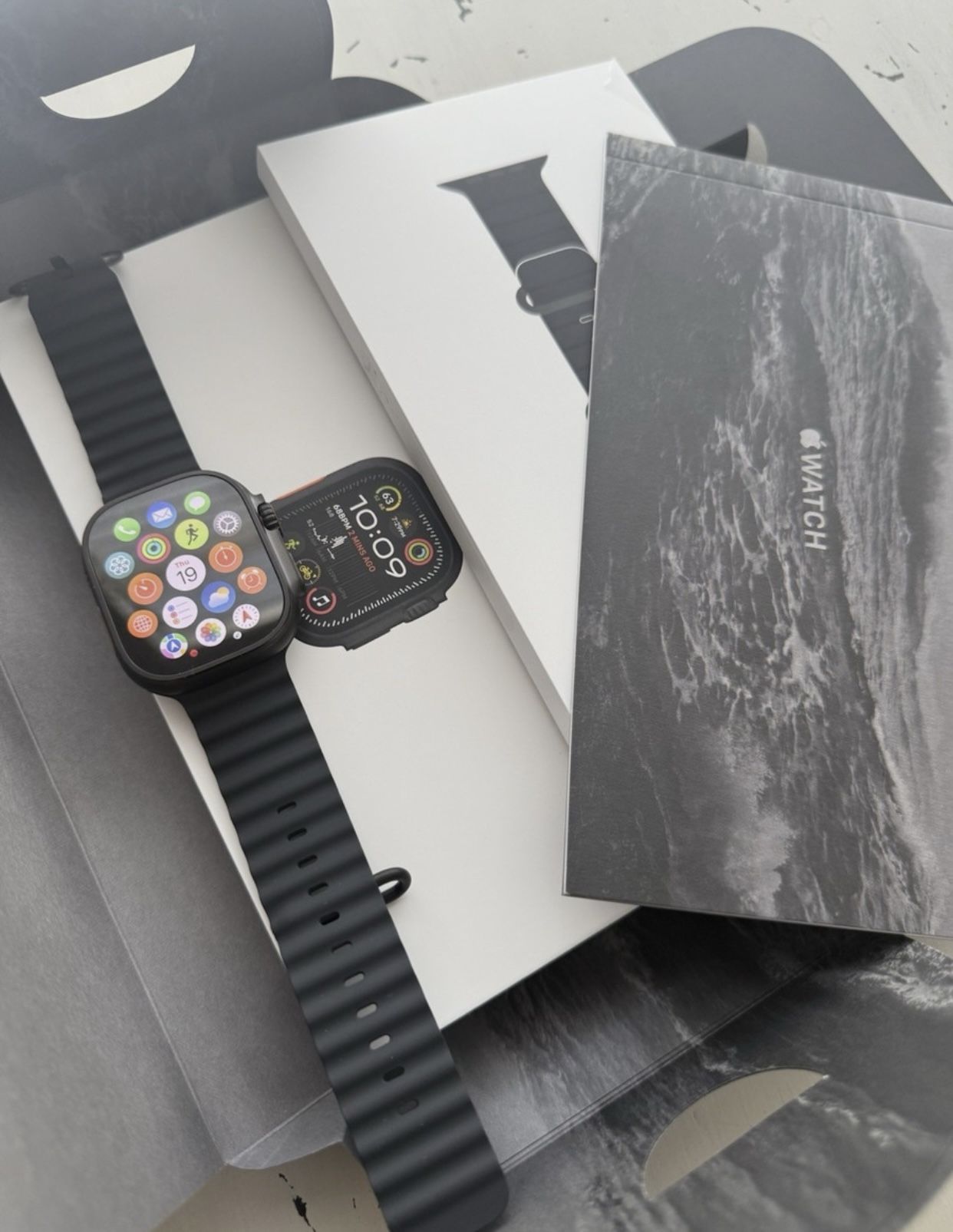 Apple Watch Ultra 2 49MM Titanium Black