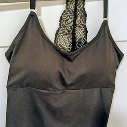 Women's Tops built in bra New