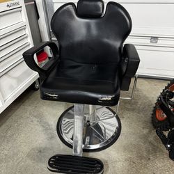 Free Barber Chair