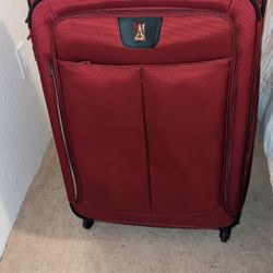 Spinner Suitcases Plus Carryons