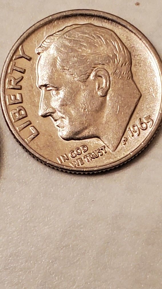 1965 DIMES 1 Silver One Clad .  Coin Is In Great Condion 