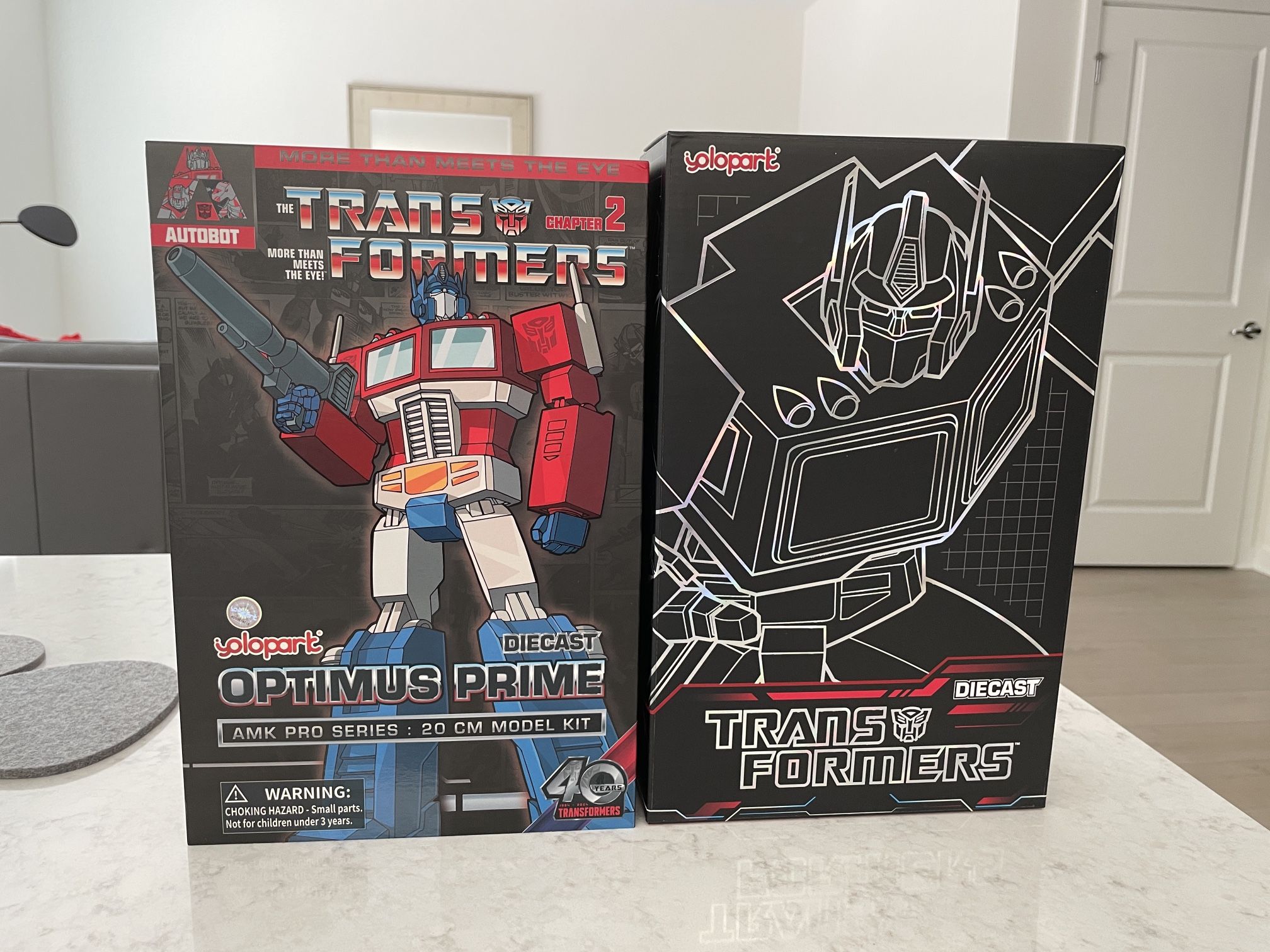 Yolopark Optimus Prime Transformer Diecast Model Kit