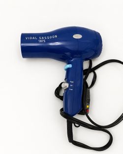 Hair dryer