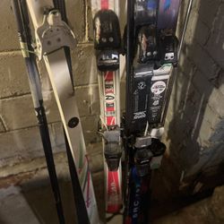 Used Lot Of Skis 