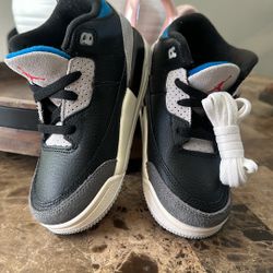 Jordan’s “RARE AIR” RETRO 3 Kids 