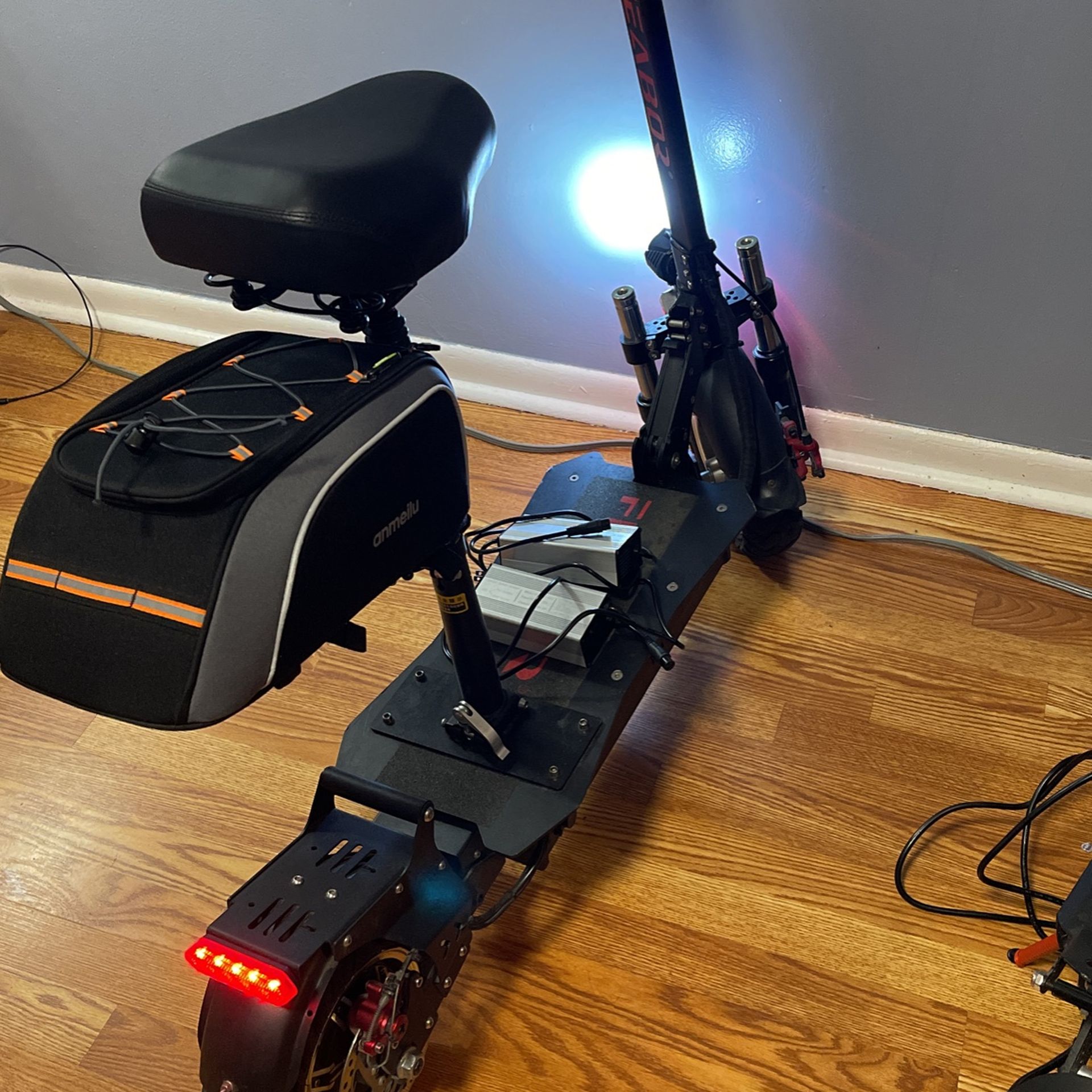 Casi Nuevo Fíeabor Scooter