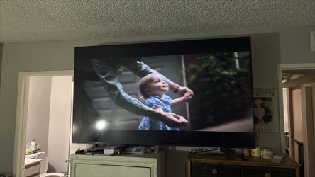 75 inch Samsung smart tv