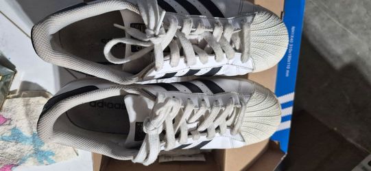 ADIDAS ATHELTIC SHOES sz9