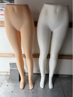 Pants maniquies