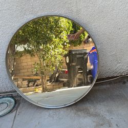 FREE Round Mirror