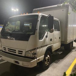  Isuzu Npr Hd Crew Cab Diesel 