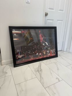 Basketball frame home decor