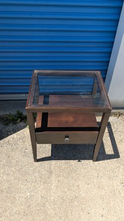 End table