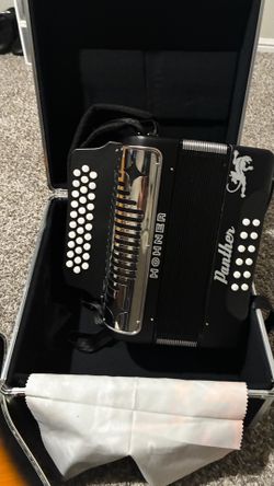 hohner panther accordion