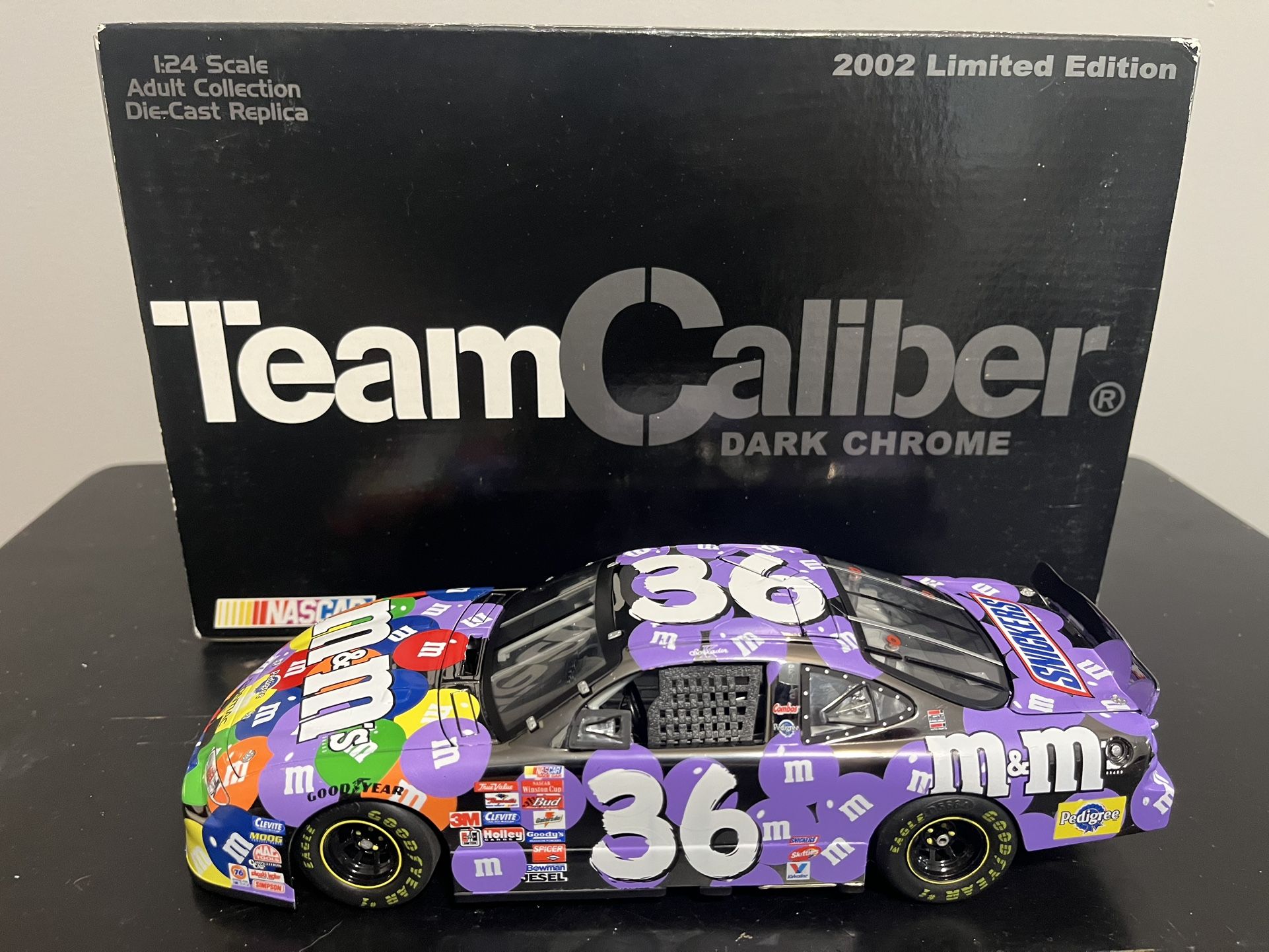 Team Caliber Dark Chrome 2002 M&M’s Brand Purple Color #36 Kenny Schrader NASCAR 1:24 Diecast Car