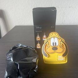 Raincoat Pluto Loungefly 95th Anniversary Mini Backpack Keychain Charm Disney